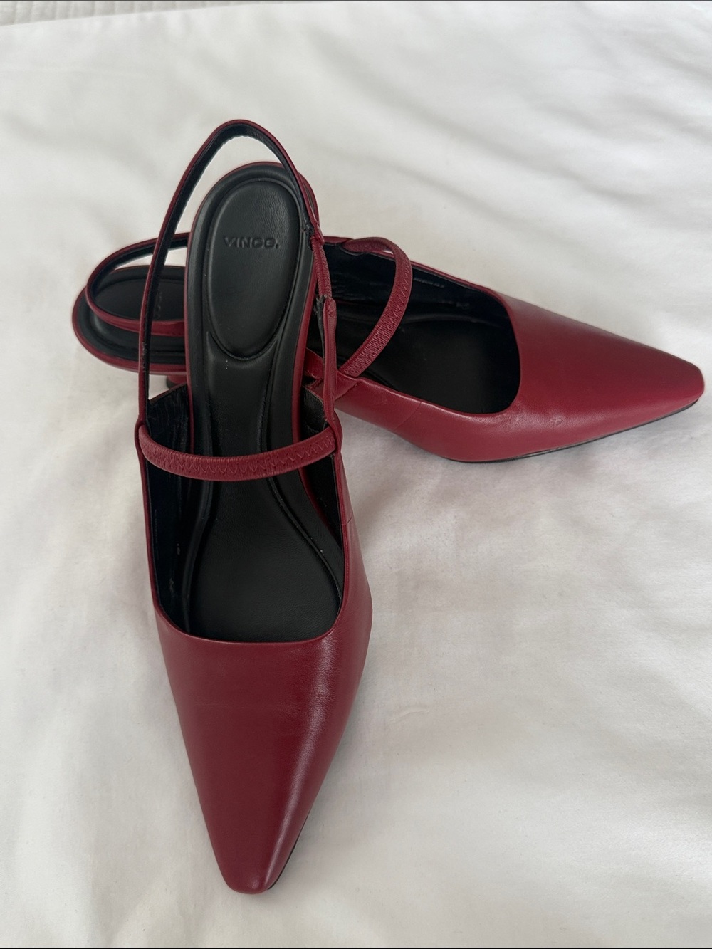 Vince Burgundy Pointed Slingback Flats with Black Insole - Picture 6 of 14